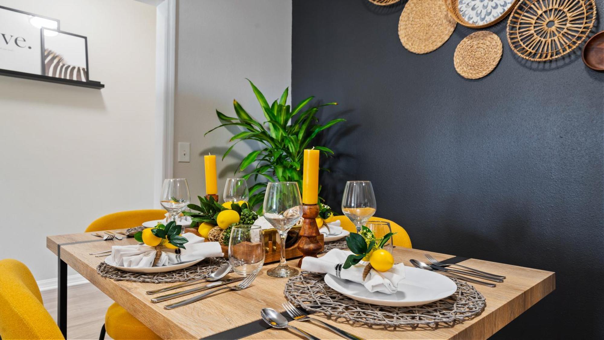 Urban 2Br2Ba Gem-Near Airport Apartment Тампа Екстериор снимка